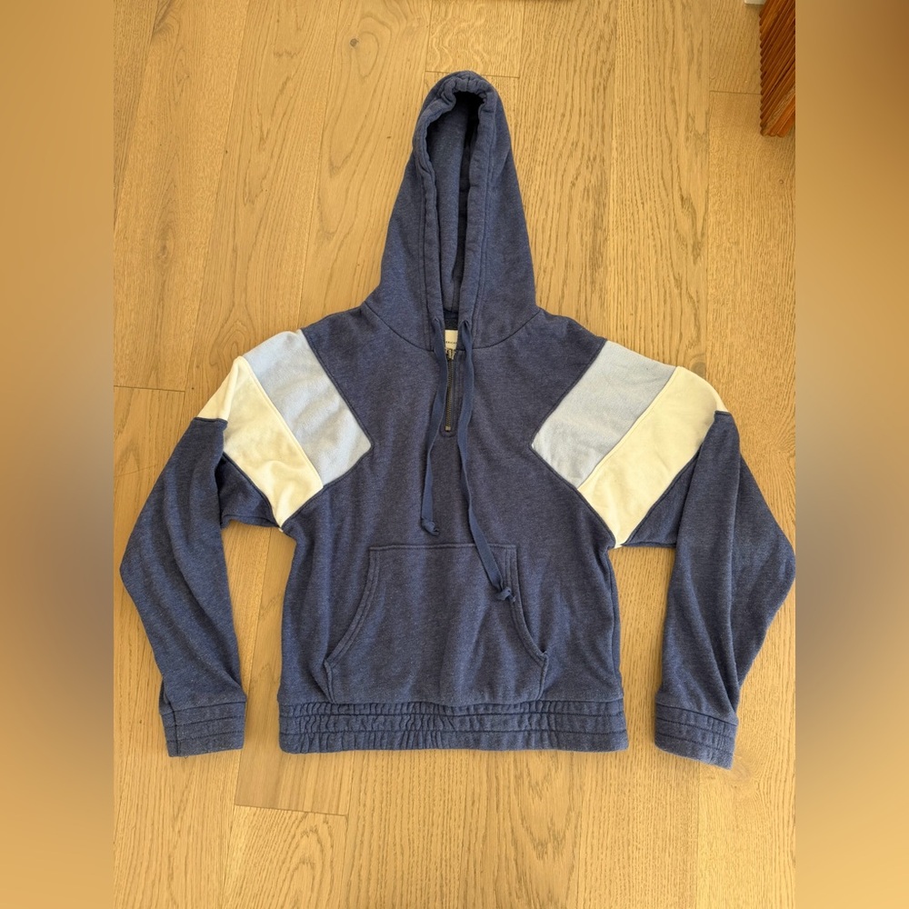 American Eagle Zip Up Sweatshirt